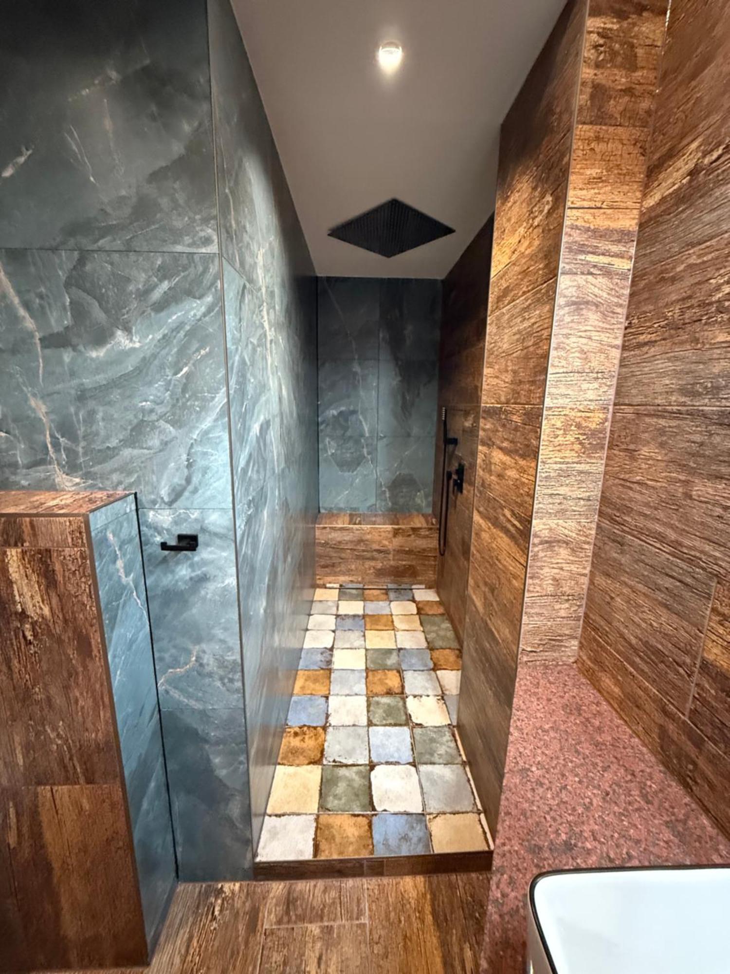 Hotel Plzensky Dvur Frýdek-Místek 外观 照片