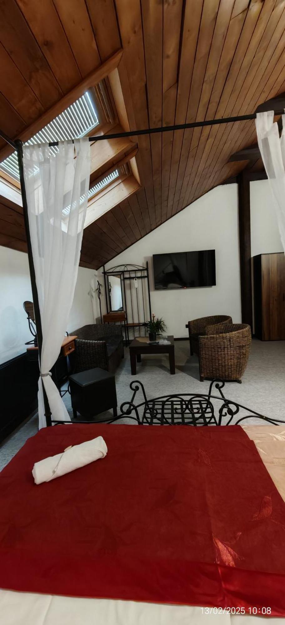 Hotel Plzensky Dvur Frýdek-Místek 外观 照片