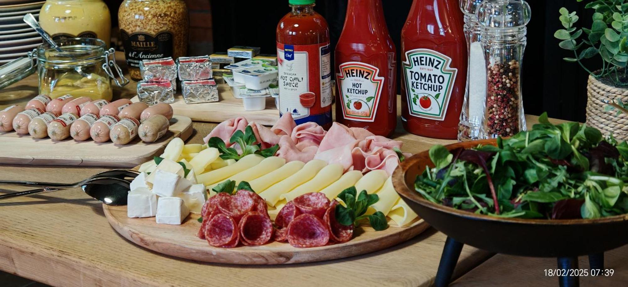 Hotel Plzensky Dvur Frýdek-Místek 外观 照片